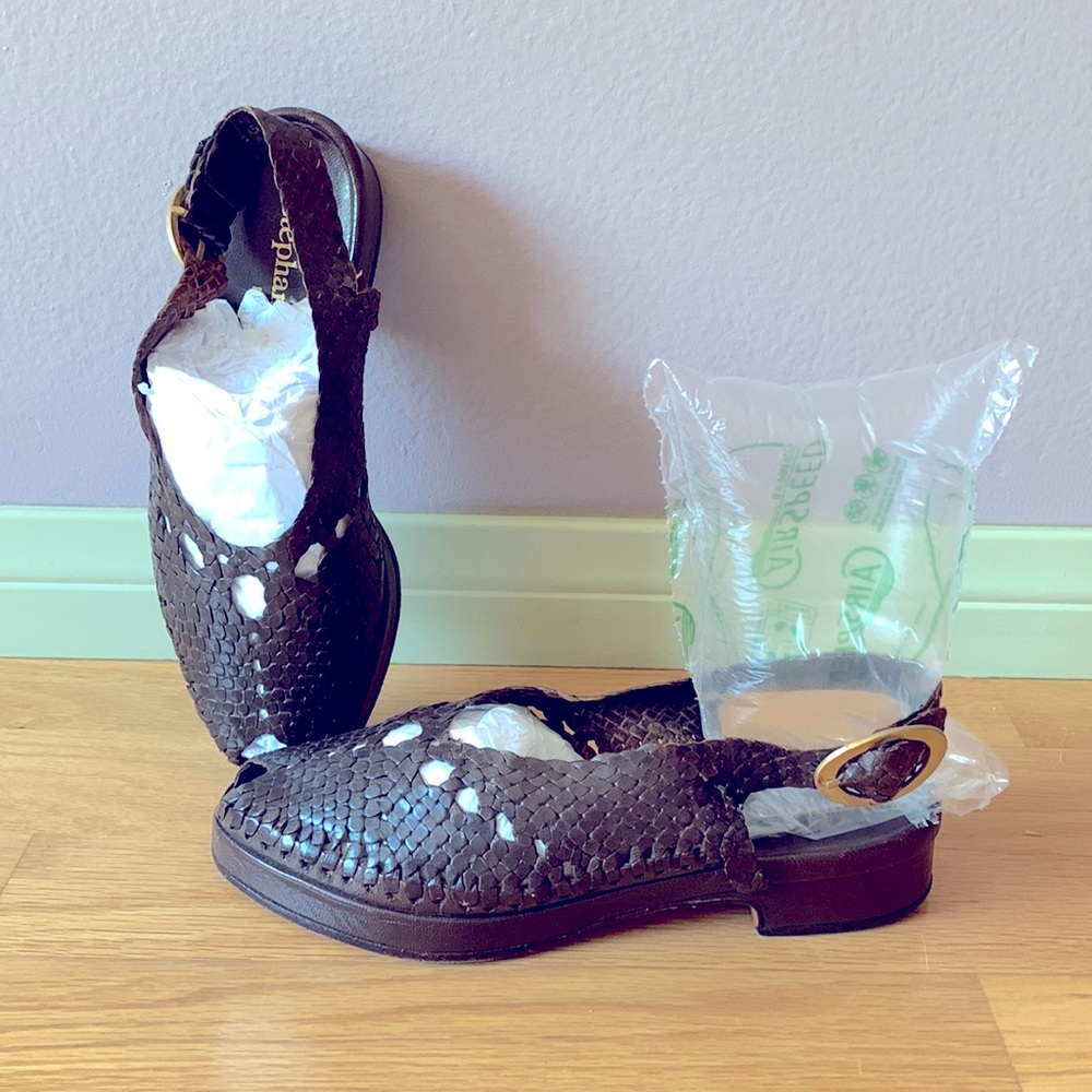 ❗️FIRM❗️Luxury FRANCE VTG Woven leather sandals